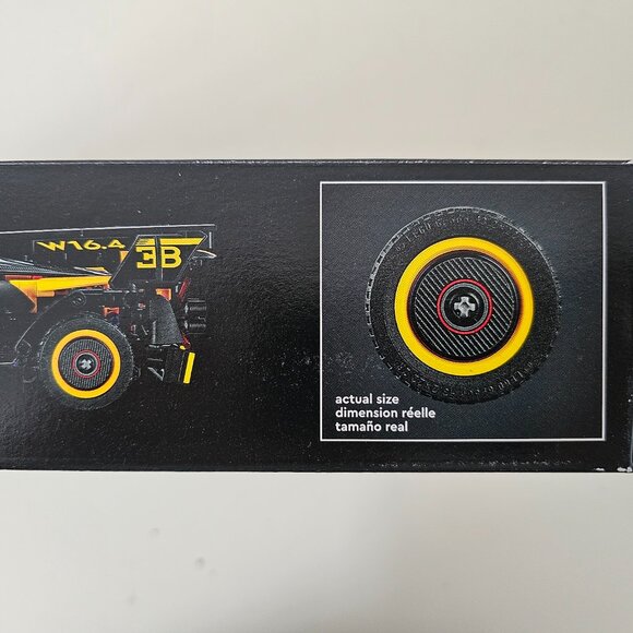 LEGO 42151 Bugatti Bolide 905 pcs - Factory Sealed & Authentic - Picture 5 of 9